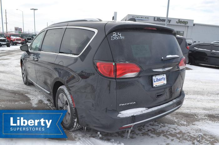 new 2018 chrysler pacifica hybrid limited rapid city, sd 57701 for sale in jolly acres, south dakota