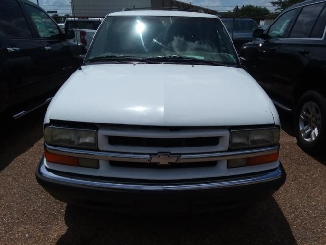 used 1998 chevrolet blazer 2wd 4-door brandon, ms 39043 for sale in brandon, mississippi