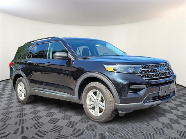 2021 ford explorer xlt