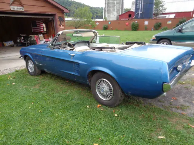 1967 mustang convertable same owner 17 yaers