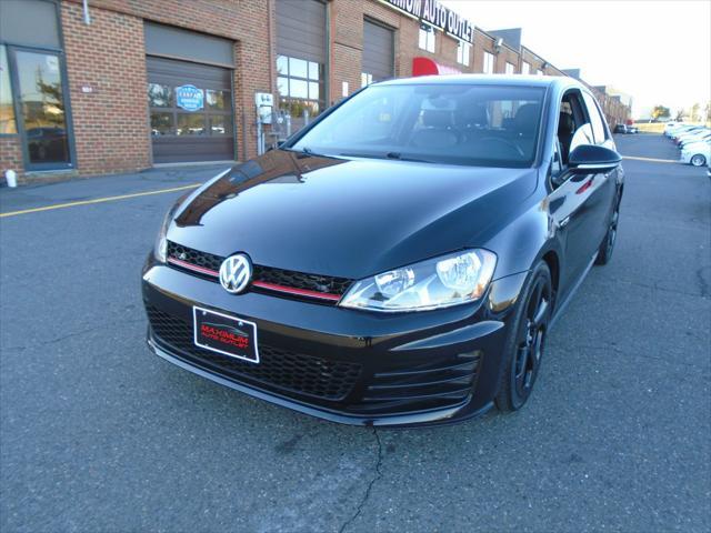 2016 volkswagen golf gti 2.0t se 2-door
