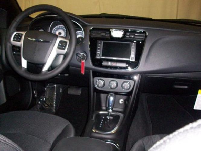 2012 chrysler 200 touring in bryan, oh