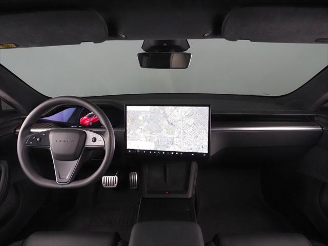 2023 tesla model s plaid