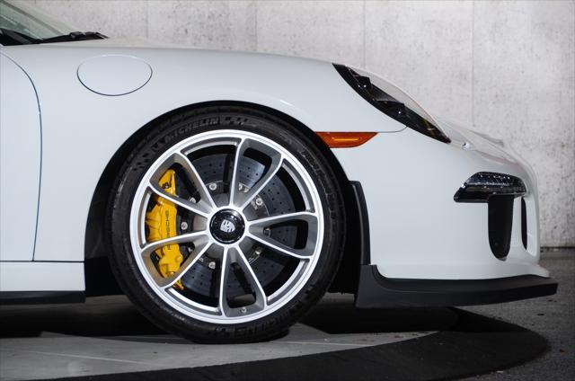 2016 porsche 911 r