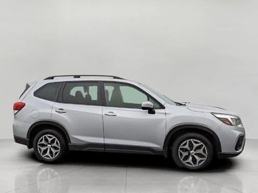 2019 subaru forester premium in oshkosh, wisconsin