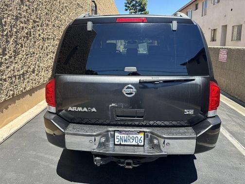 2005 nissan armada