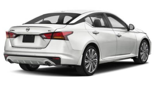 2025 Nissan Altima