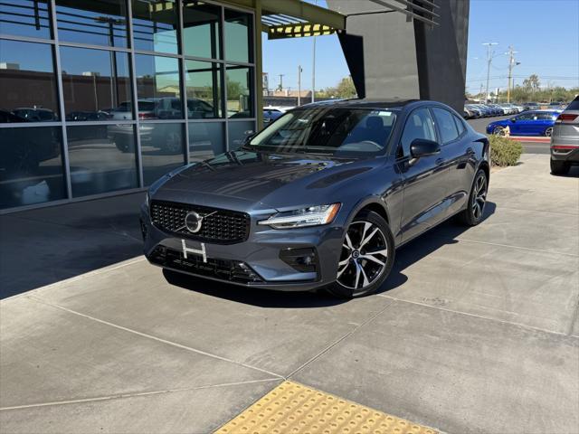 2024 volvo s60 b5 plus dark theme