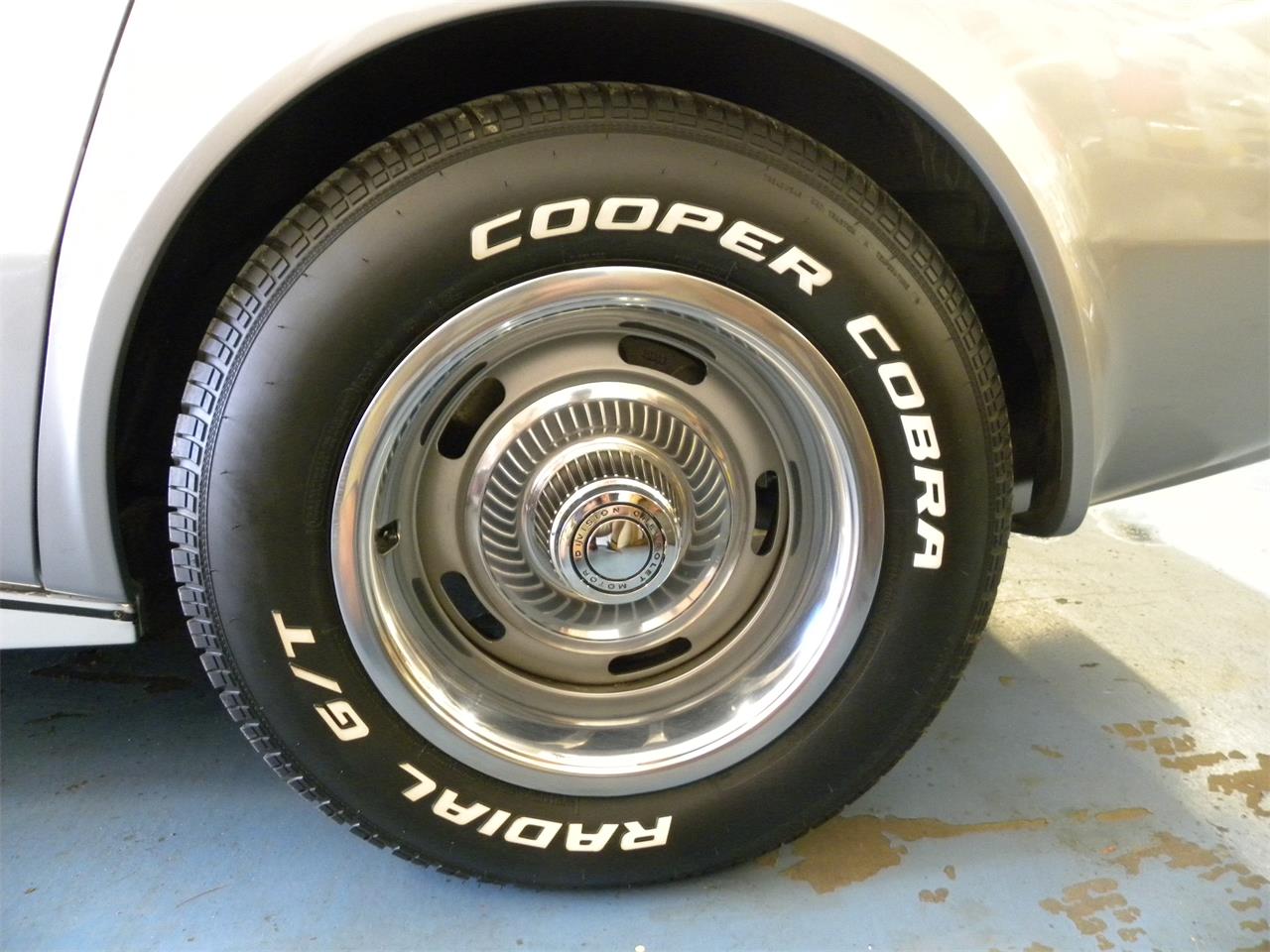 1976 chevrolet corvette