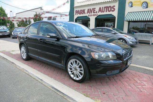 2005 volvo s40 2.4i