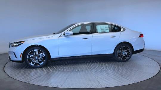 2024 BMW i5