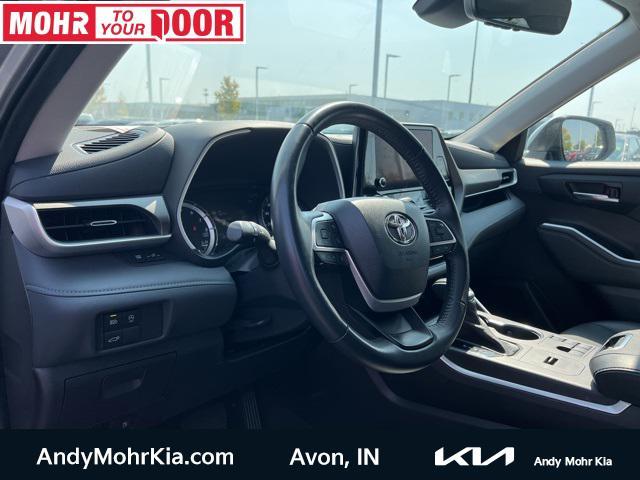 2023 toyota highlander xle