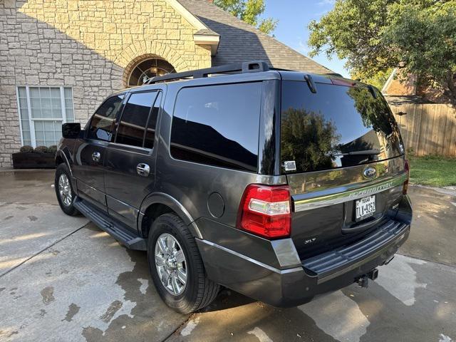 2017 ford expedition xlt