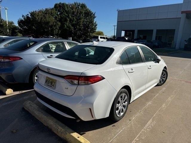 2021 toyota corolla le