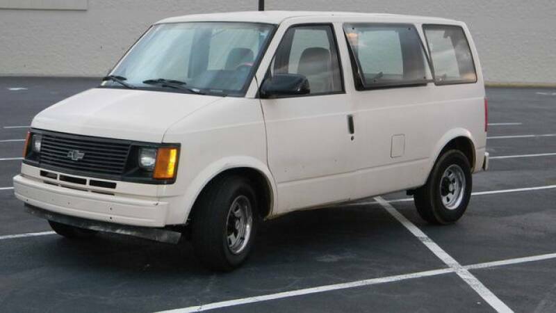 1986 chevrolet astro cargo base 3dr cargo mini van automatic 4-speed rwd i4 2.5l