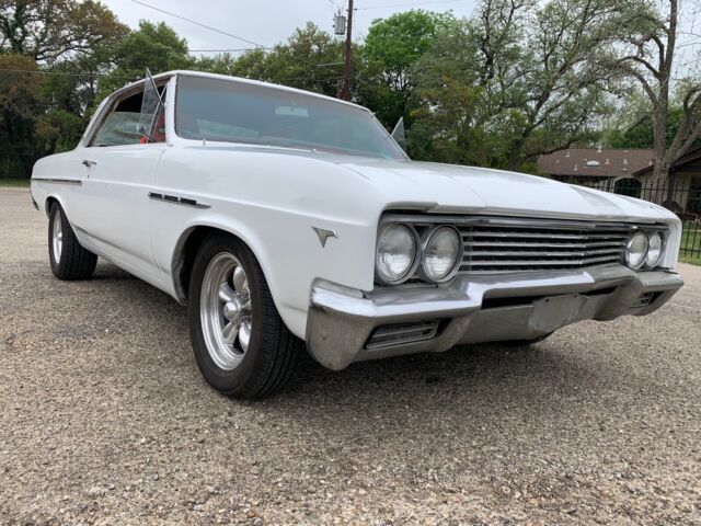1965 buick skylark white rwd automatic coupe