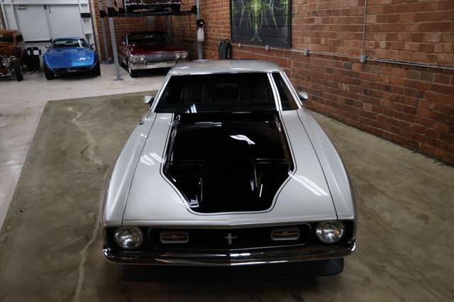 1972 ford mustang base