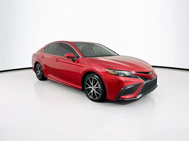 2023 toyota camry se