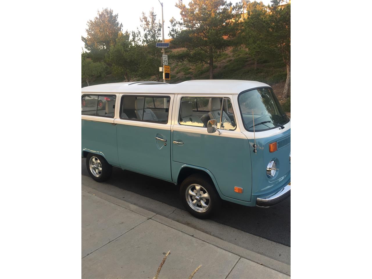 1977 volkswagen bus