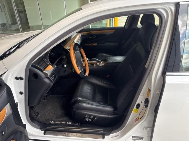 2014 lexus ls 460 base