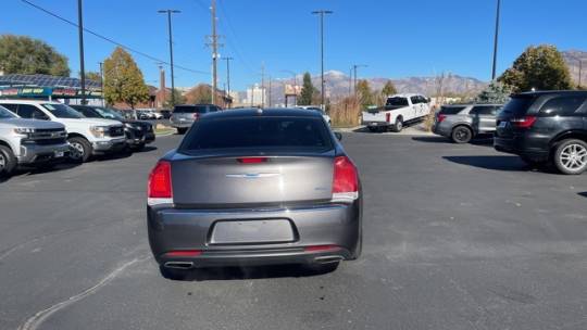 2021 Chrysler 300