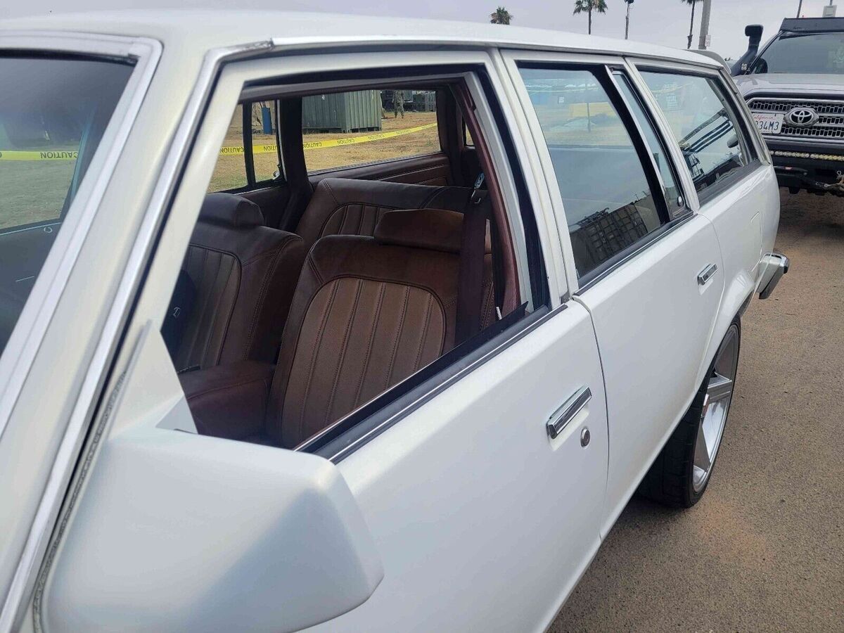 1982 chevrolet malibu wagon white classic