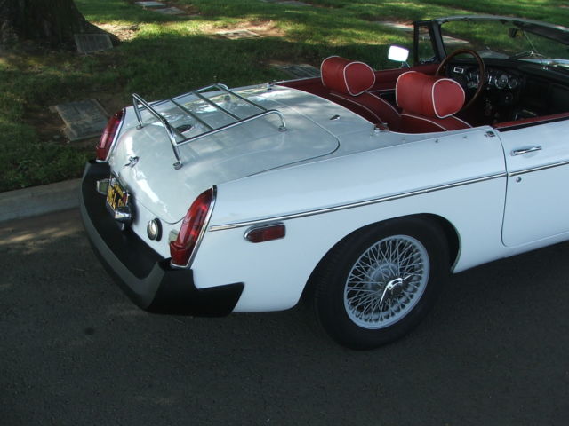 1976 mgb roadster .. get the best and forget the rest!