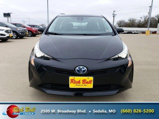 2017 toyota prius two 5dr hatchback in dresden, missouri