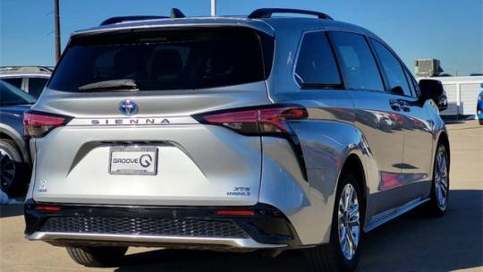 2023 Toyota Sienna