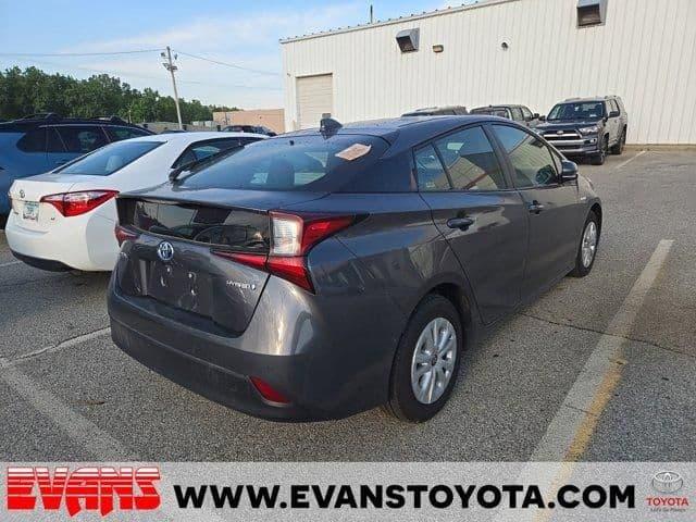 2022 toyota prius l in fort wayne, indiana