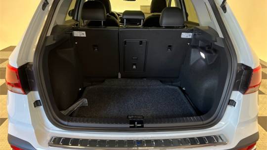 2024 Volkswagen Taos