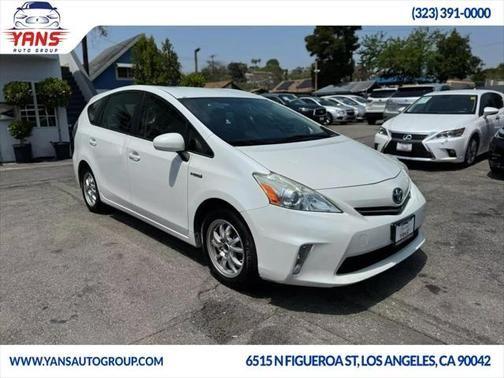 2014 toyota prius v