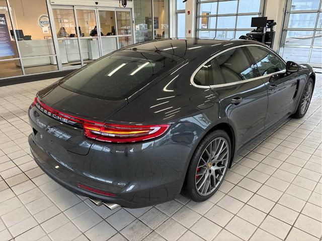 2018 porsche panamera turbo