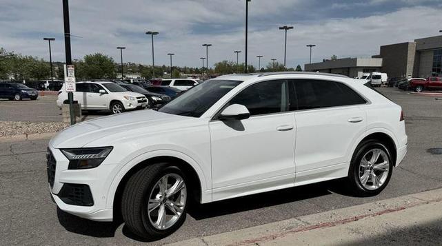 2023 audi q8 55 premium plus