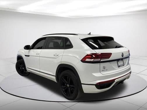 2023 volkswagen atlas cross sport 3.6l v6 sel r-line in sheboygan, wisconsin