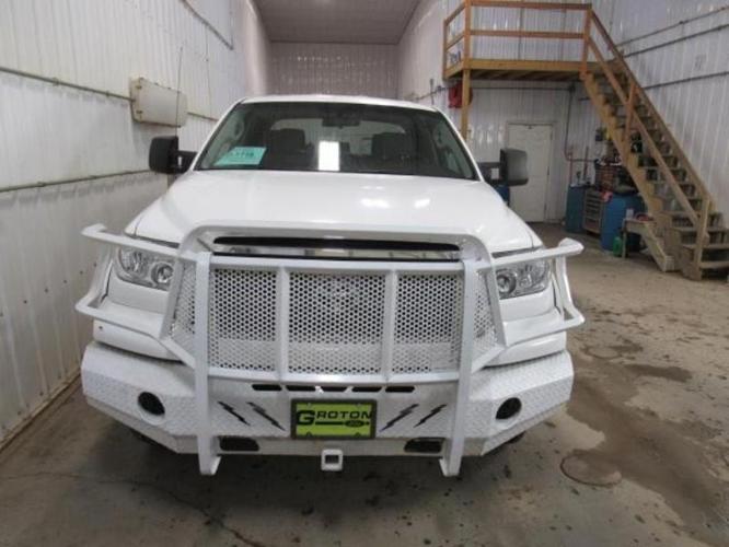 2010 toyota tundra grade 4x4 grade 4dr double cab pickup sb (5.7l v8 ffv for sale in groton, south dakota