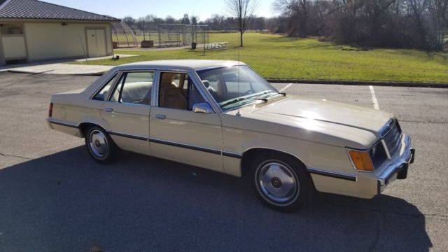 1984 ford ltd brougham mint