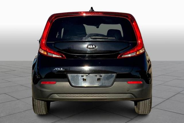 2020 kia soul lx