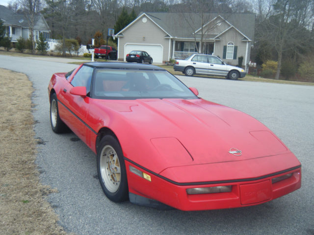 1985 corvette two door coupe