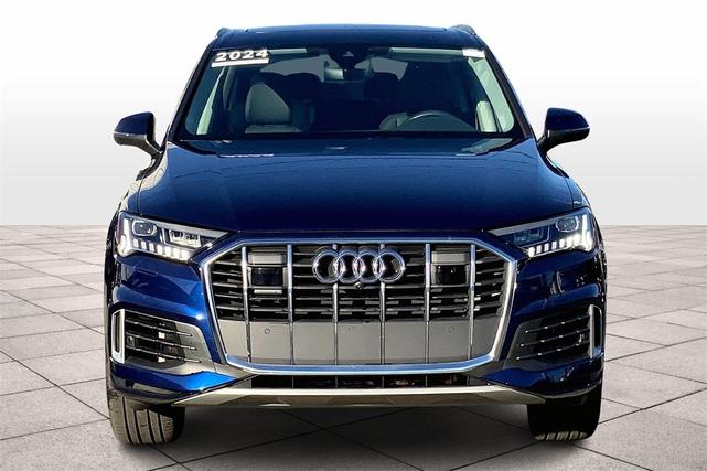 2024 audi q7 55 premium