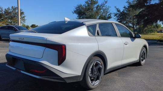 2025 Kia K4