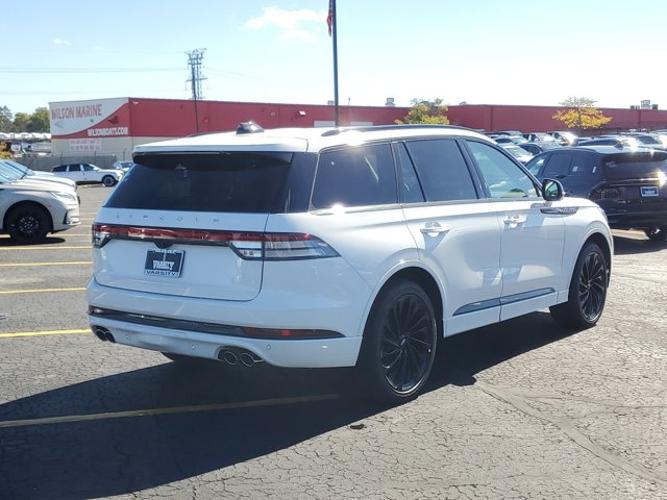 new 2025 lincoln aviator reserve