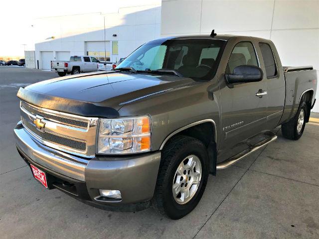 2008 chevrolet silverado 1500 lt1 4wd lt1 4dr extended cab 6.5 ft. sb for sale in ames, south dakota