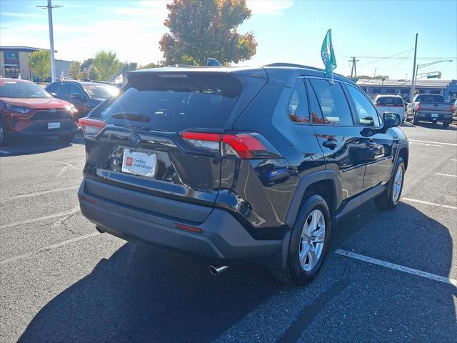 2021 toyota rav4 hybrid le