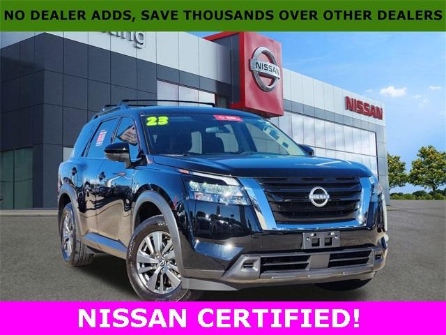 2023 nissan pathfinder sv