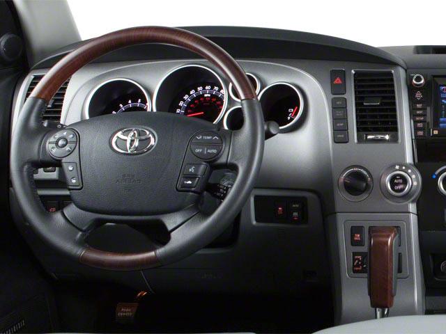2010 toyota sequoia limited