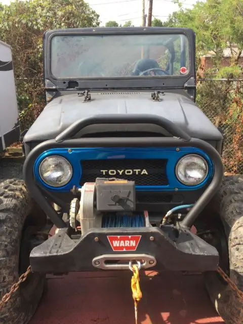 1976 fj40 cruiser rock crawler