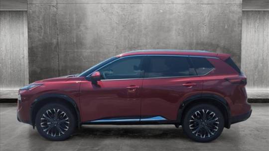 2024 Nissan Rogue platinum