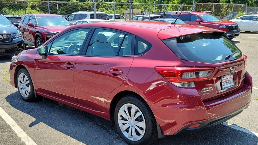 2022 subaru impreza base