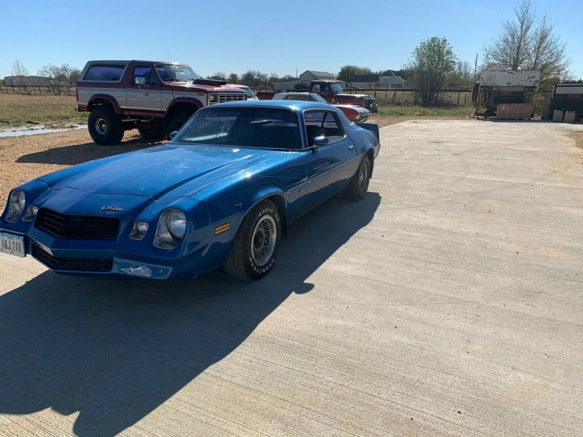 1979 chevrolet camaro berlinetta - runs - low miles 40k